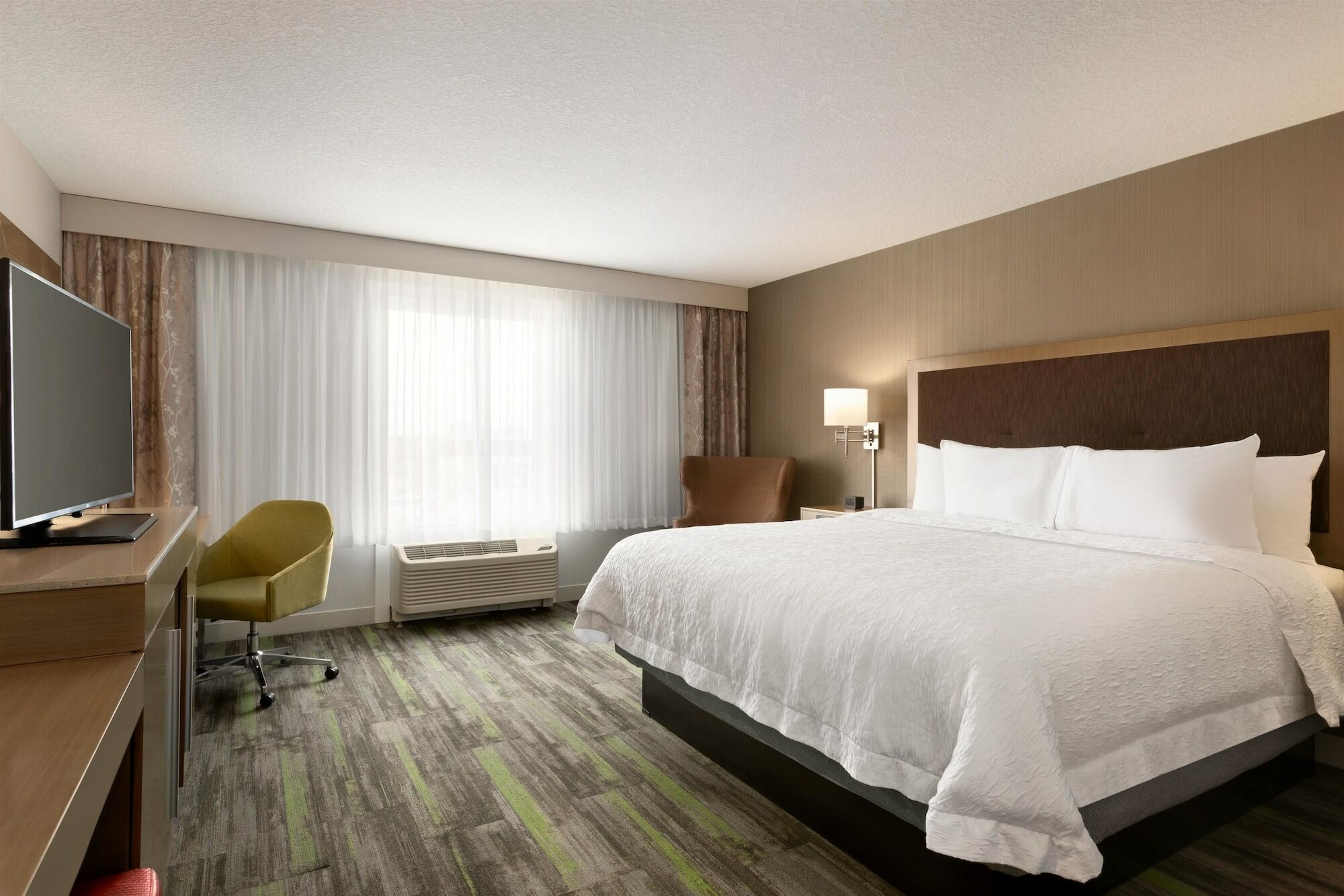 The Landing Hotel & Conference Centre St. Paul Exterior foto